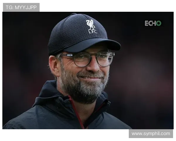 前利物浦后卫马丁凯利低调退役坦言未能及时发布声明引发关注 前利物浦后卫马丁凯利低调退役坦言未能及时发布声明引发关注