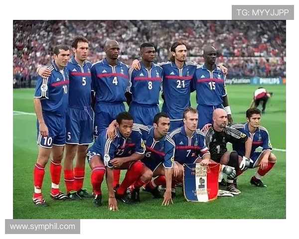 法国队前锋实力强劲下次集训全力围绕核心打造进攻体系